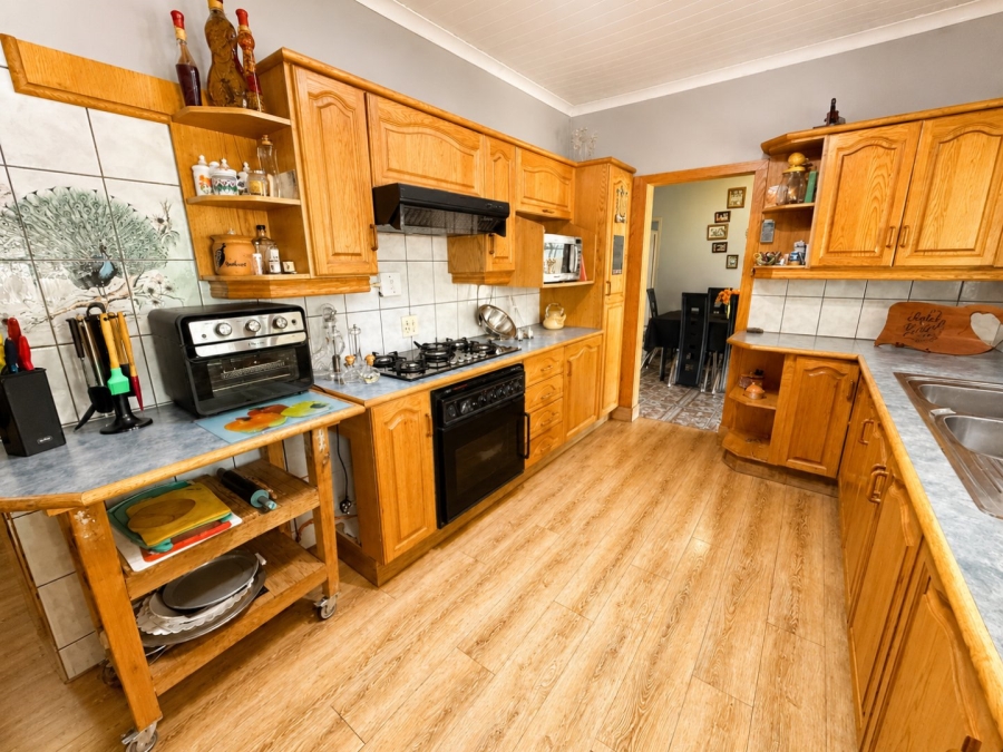 4 Bedroom Property for Sale in Vaalpark Free State